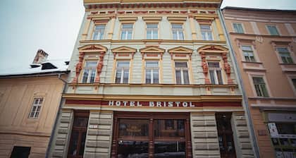 Hotel Bristol