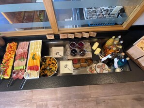 Frokostbuffé er inkludert hver dag