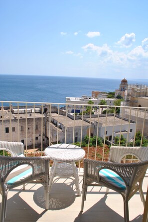 View from room - Est Hotel (Santa Cesarea Terme)