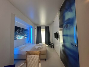 1 camera, biancheria da letto di alta qualità, copriletto in piuma