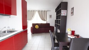 Studio | Private kitchen - Alessia's Flat - Loreto (Milan)