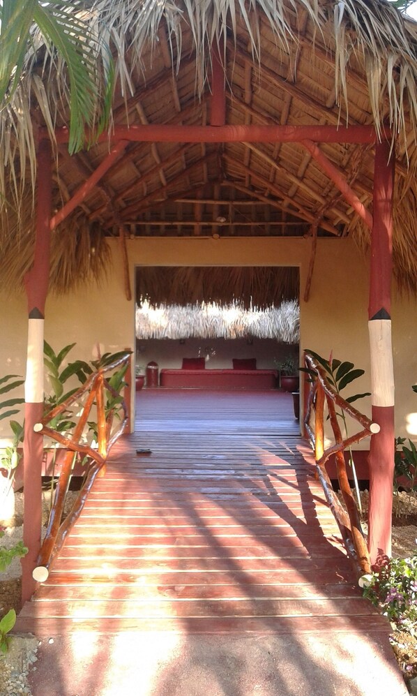 Villa, 3 Bedrooms | Living area | TV