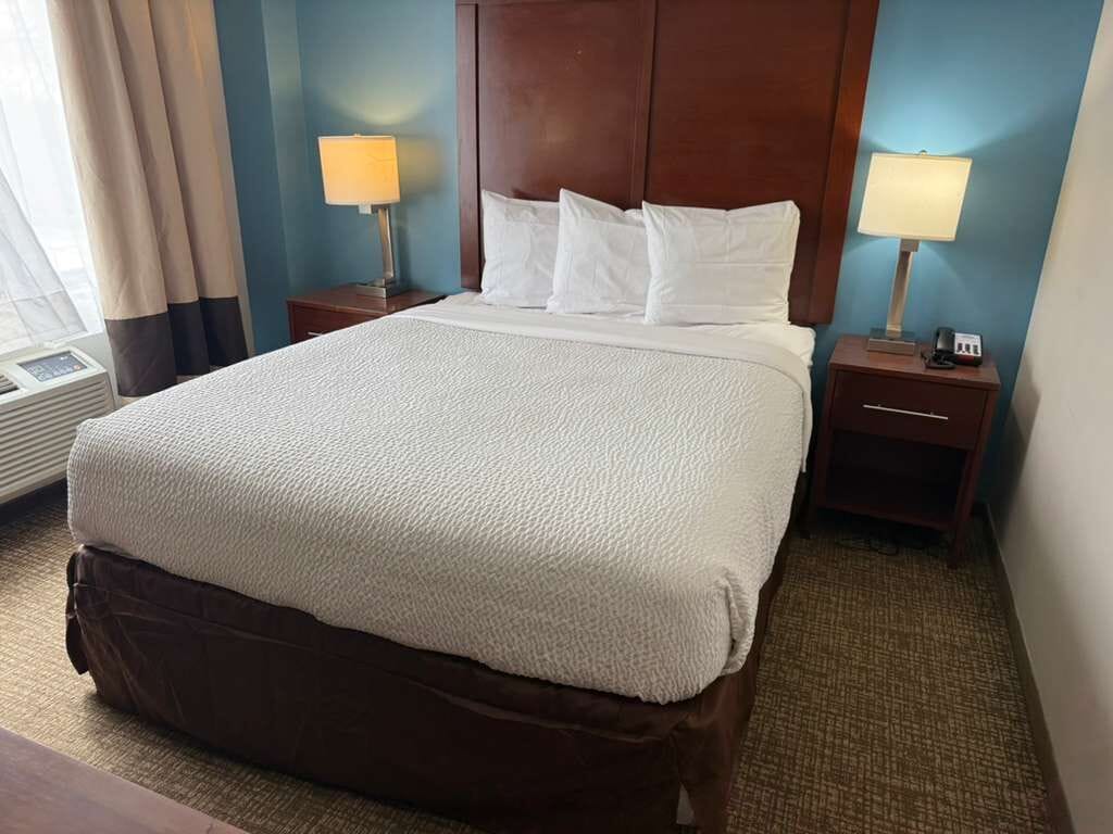 Photo - Days Inn by Wyndham Brooklyn Marine Park