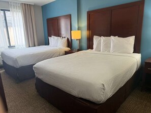 Room, 2 Queen Beds, Non Smoking - Days Inn by Wyndham Brooklyn Marine Park (Brooklyn)