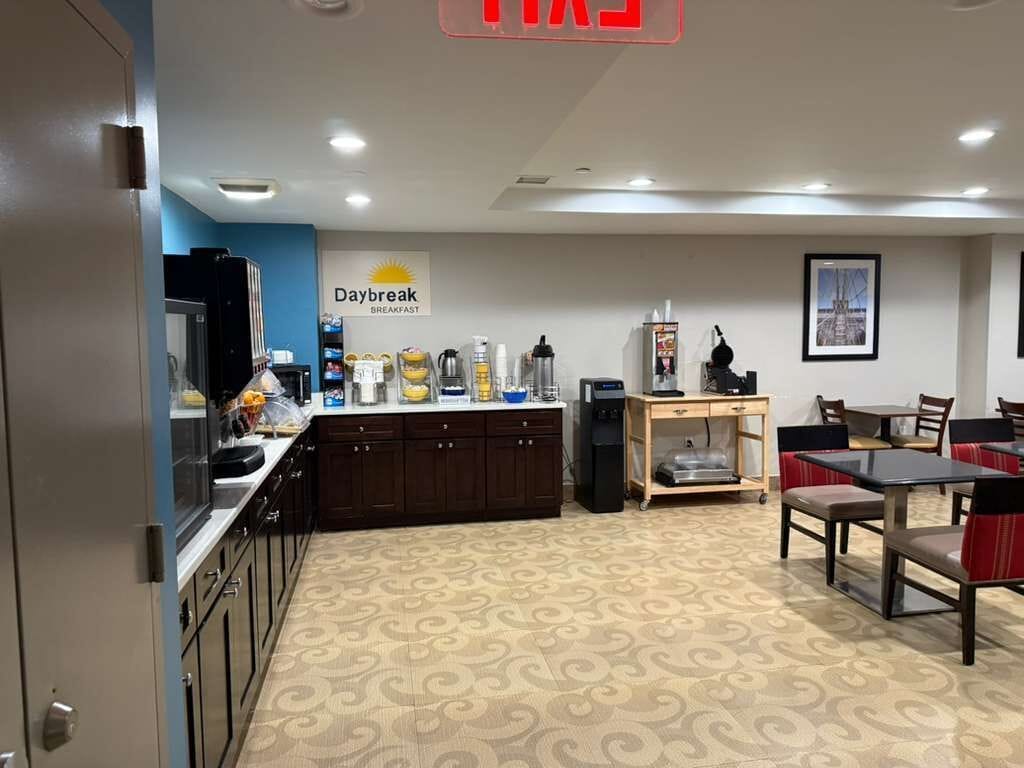 Photo - Days Inn by Wyndham Brooklyn Marine Park