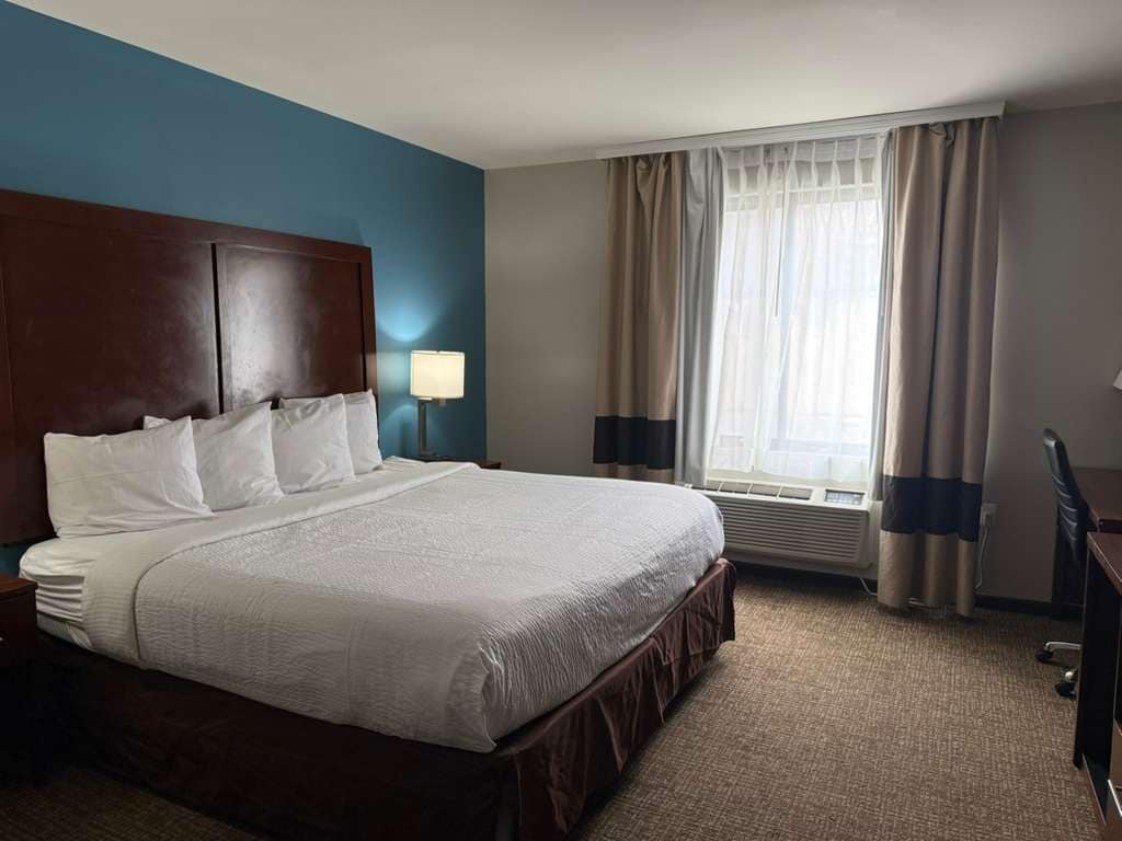 Photo - Days Inn by Wyndham Brooklyn Marine Park