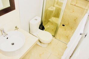 Shower, towels