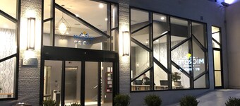 Microtel Inn by Wyndham Long Island City