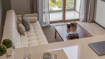 Loftsrom | Oppholdsområde | Flatskjerm-TV