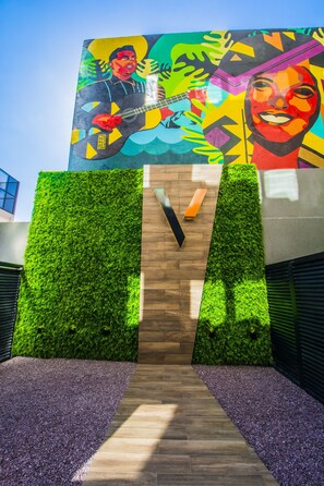 Exterior detail - Five Hotel & Residences (Asunción)