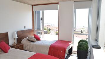 Apartment, Ocean View | 2 bedrooms, soundproofing, free WiFi