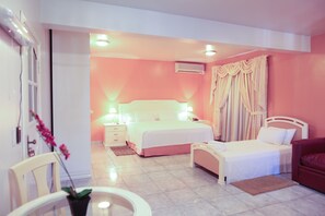 Literie de qualité supérieure, minibar, coffres-forts dans les chambres