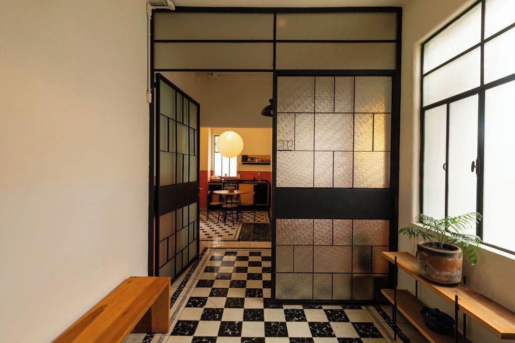 Suite, 1 kingsize bed (Kitchenette) | Een kluis op de kamer, een strijkplank/strijkijzer, gratis wifi