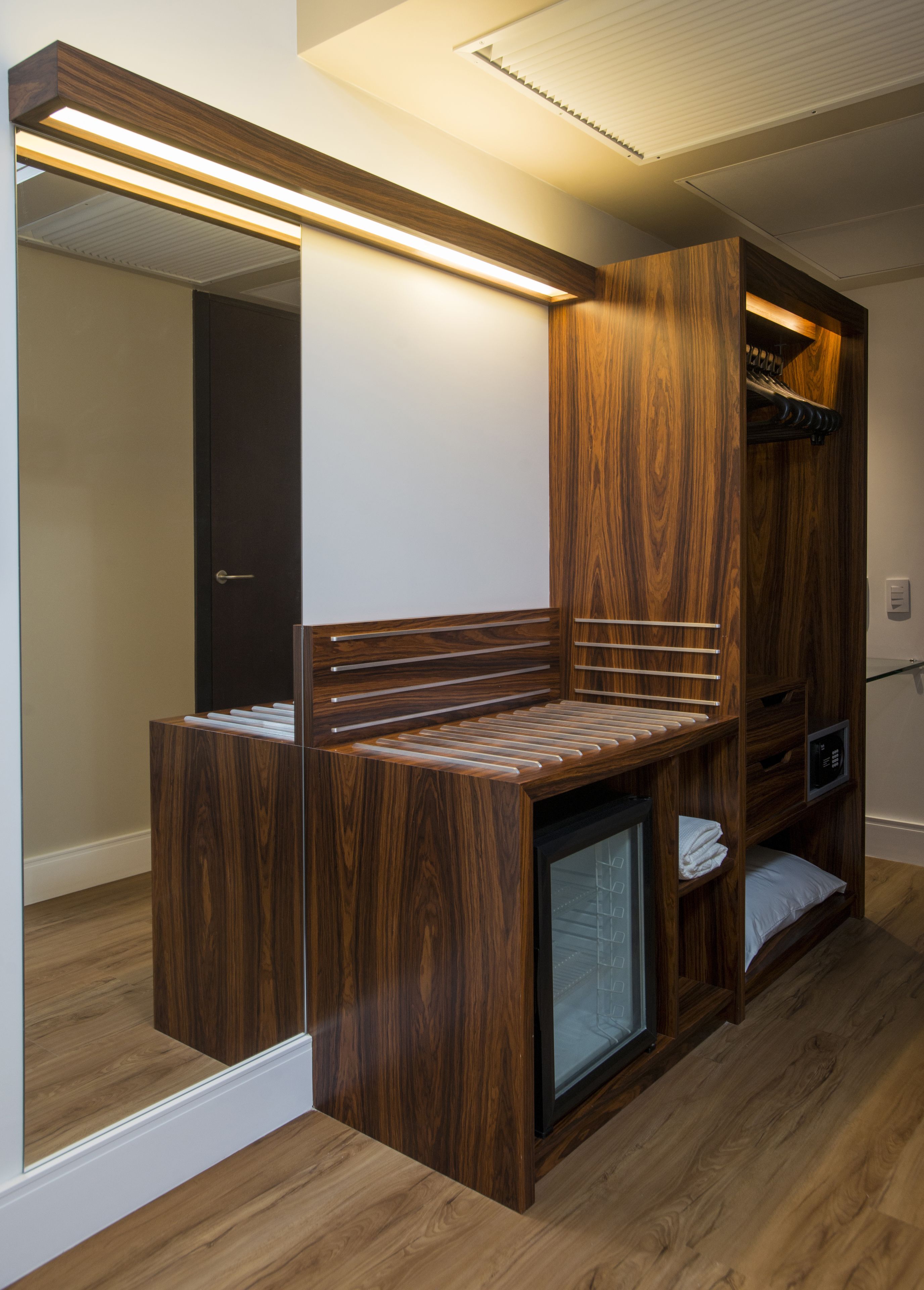 twin deluxe room | 1 bedroom, minibar, in-room safe, individually decorated