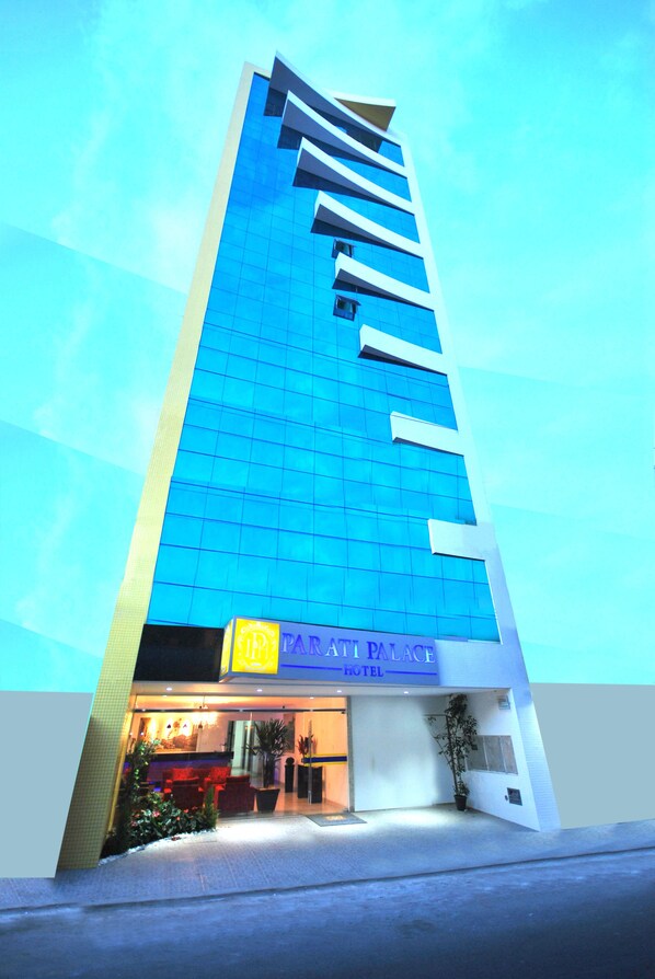 Front of property - PALACE HOTEL (Santo Antonio de Jesus)