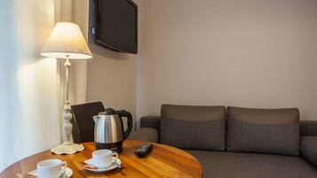 Family Room, Balcony | Room amenity