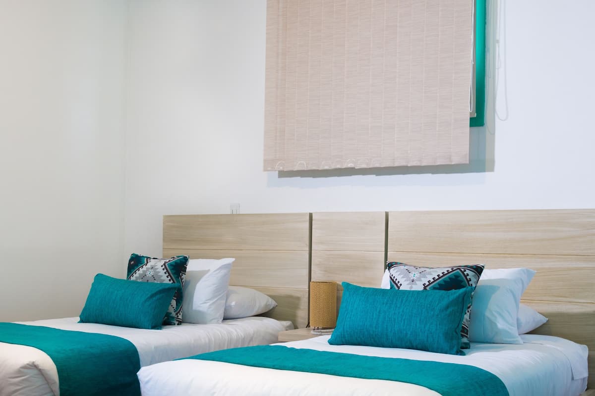 In-room safe, free WiFi