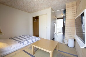 Japanese Style Double Room with 2 Futons, Non Smoking (206)