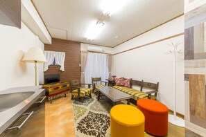 In-room dining - FUSHIMIINARI SHANTI JAPANING (Kyoto)