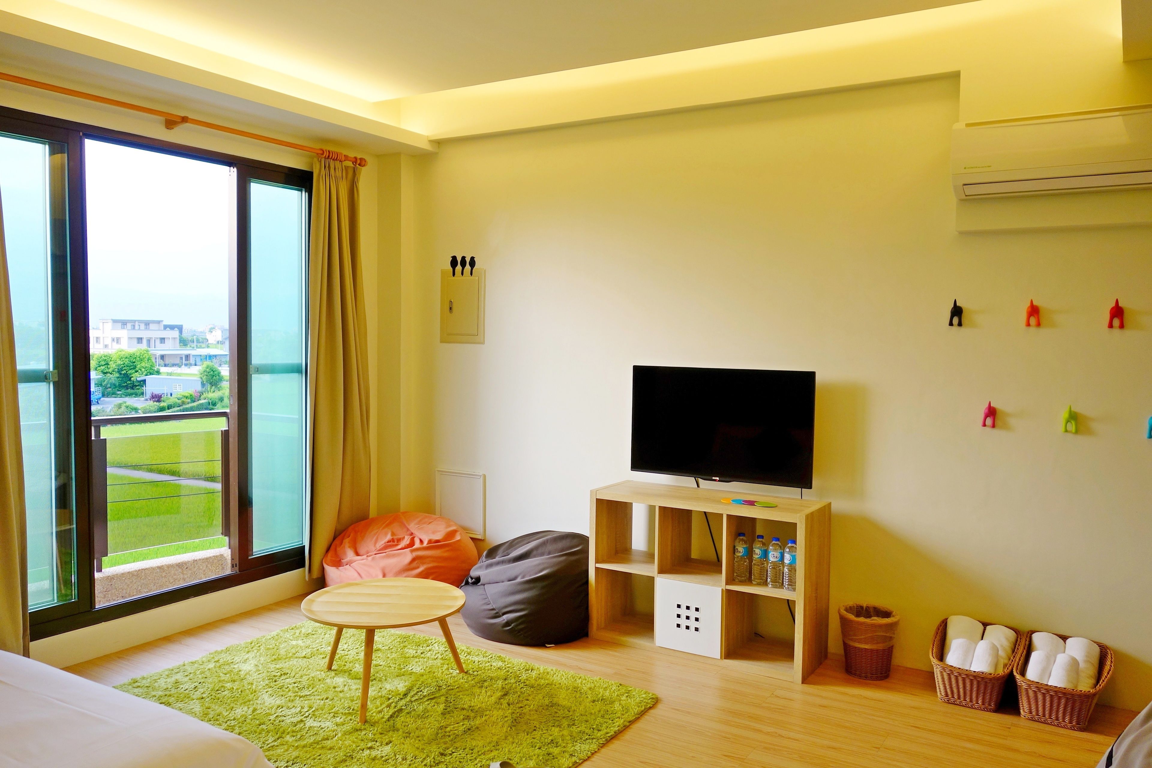 Superior Quadruple Room | Desk, blackout drapes, rollaway beds, free WiFi