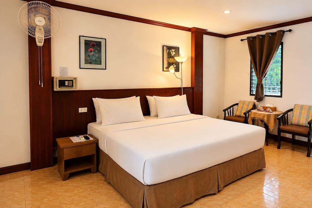 Deluxe Double Room with Balcony | In-room safe, desk, blackout curtains, free WiFi