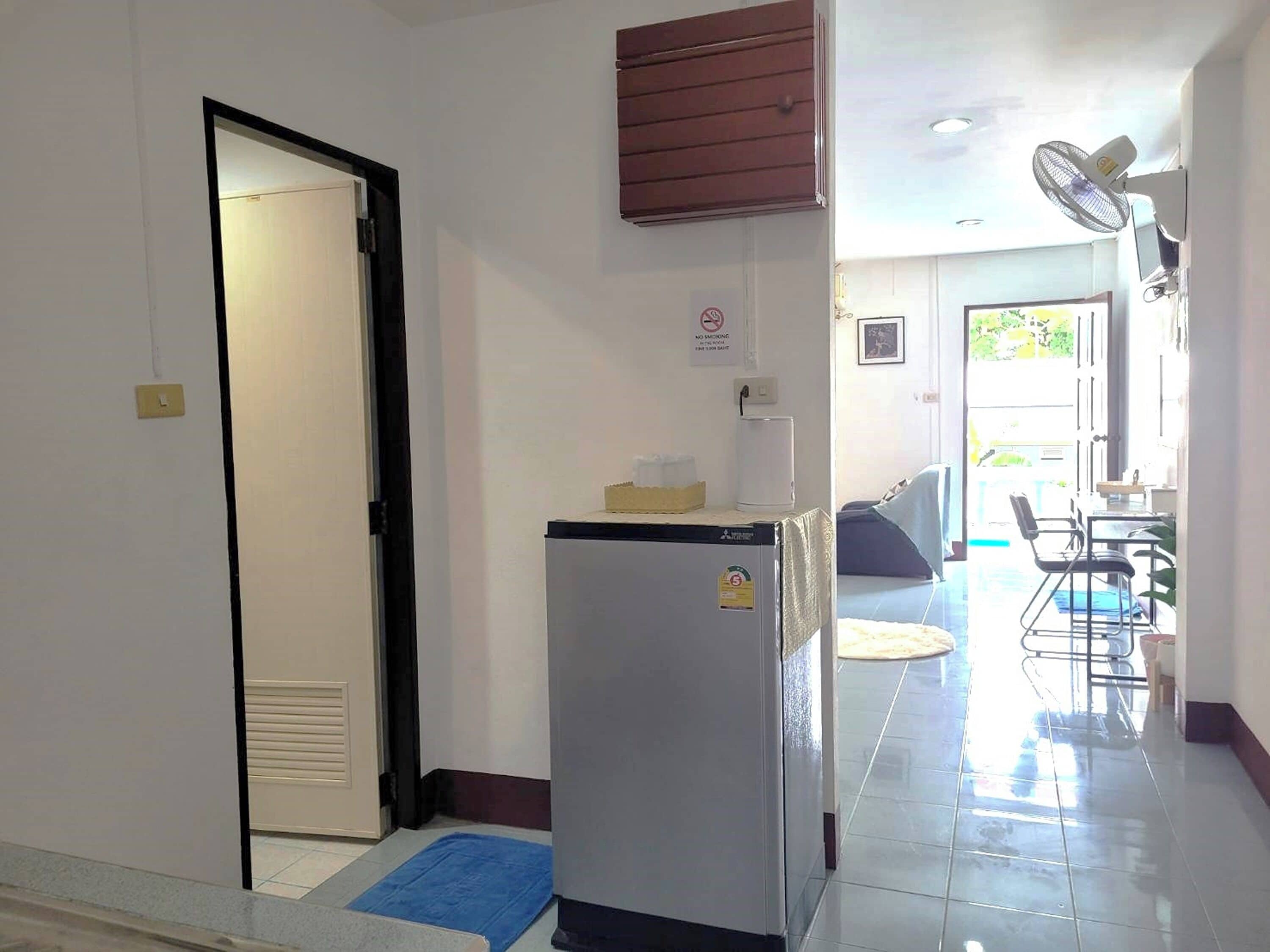 super deluxe room with balcony | private kitchenette | fridge, dishwasher, electric kettle