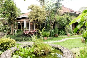 Garden - Hotel Bumi Asih (Bandung)