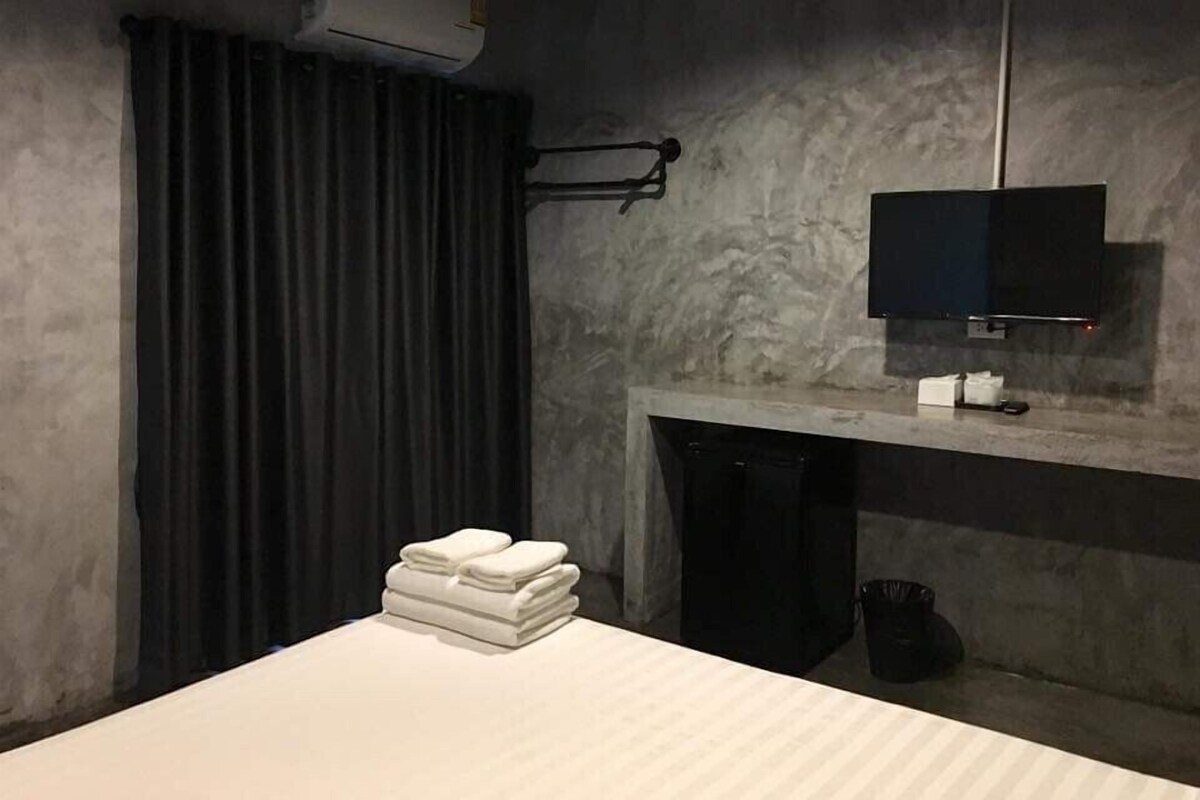 Wi-Fi gratuit, draps fournis