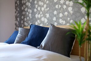 Comfort Double Room | Iron/ironing board, free WiFi - Obri Vll Hakata (Fukuoka)