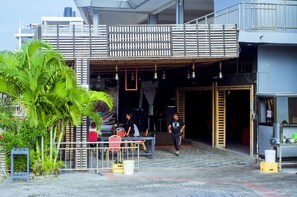 Interior detail - Nefaland Hotel (Dar es Salaam)