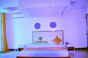 In-room safe, desk, blackout drapes, soundproofing - Nefaland Hotel (Dar es Salaam)