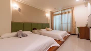 Frette Italian sheets, individually furnished, desk, blackout curtains