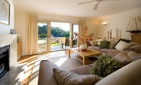 Suite | Living area | Flat-screen TV, fireplace, DVD player