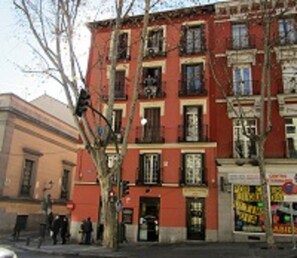 Exterior - Pensión Mollo (Madrid)