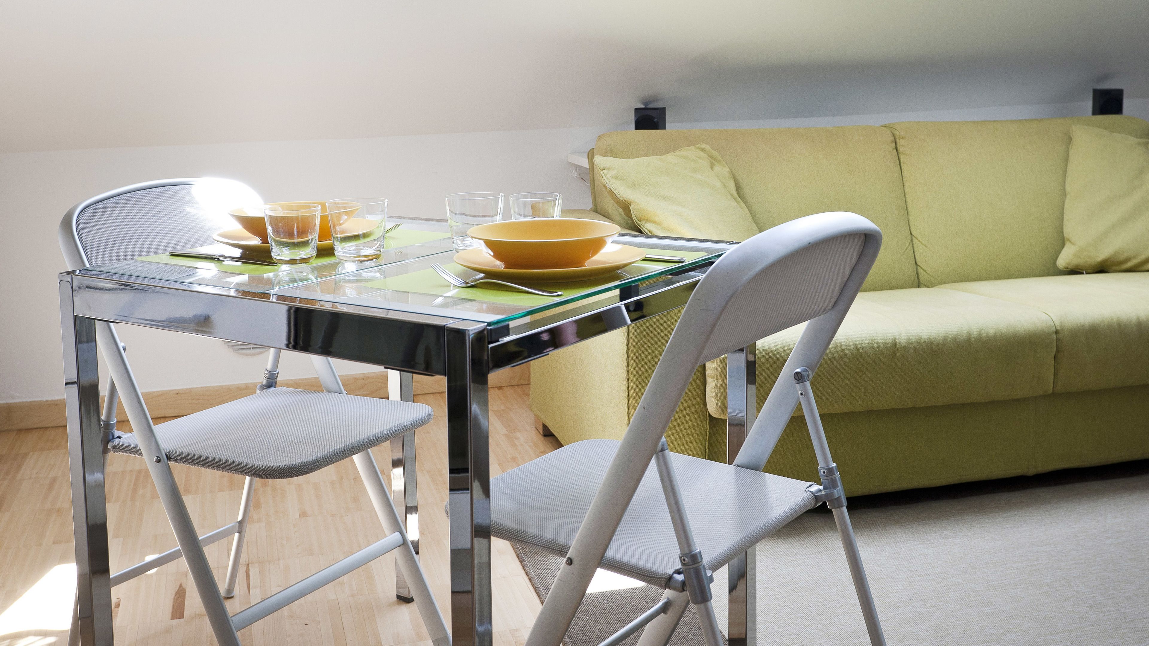 Huoneisto (1 Bedroom) | Ruokailu omassa huoneessa