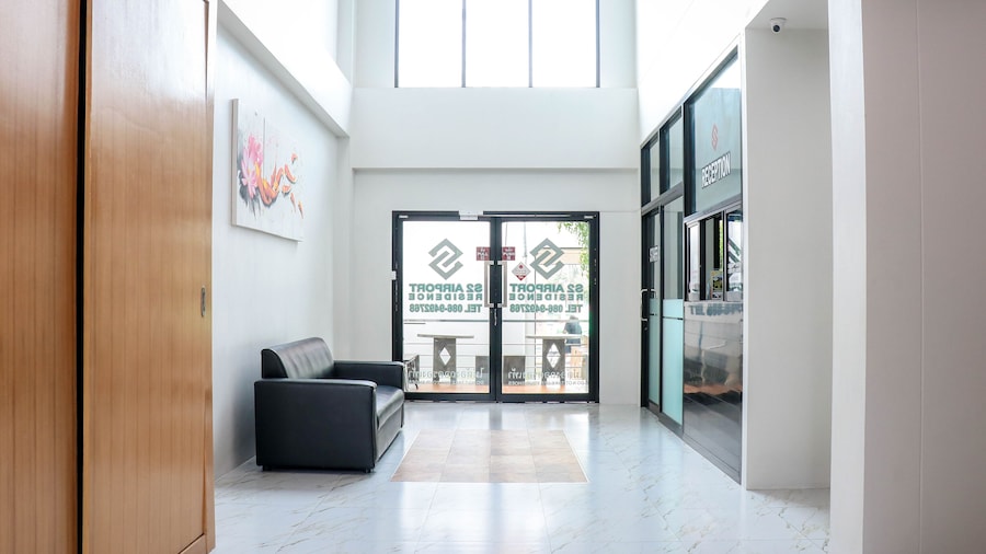 S2 Airport Residence