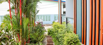 S2 Airport Residence
