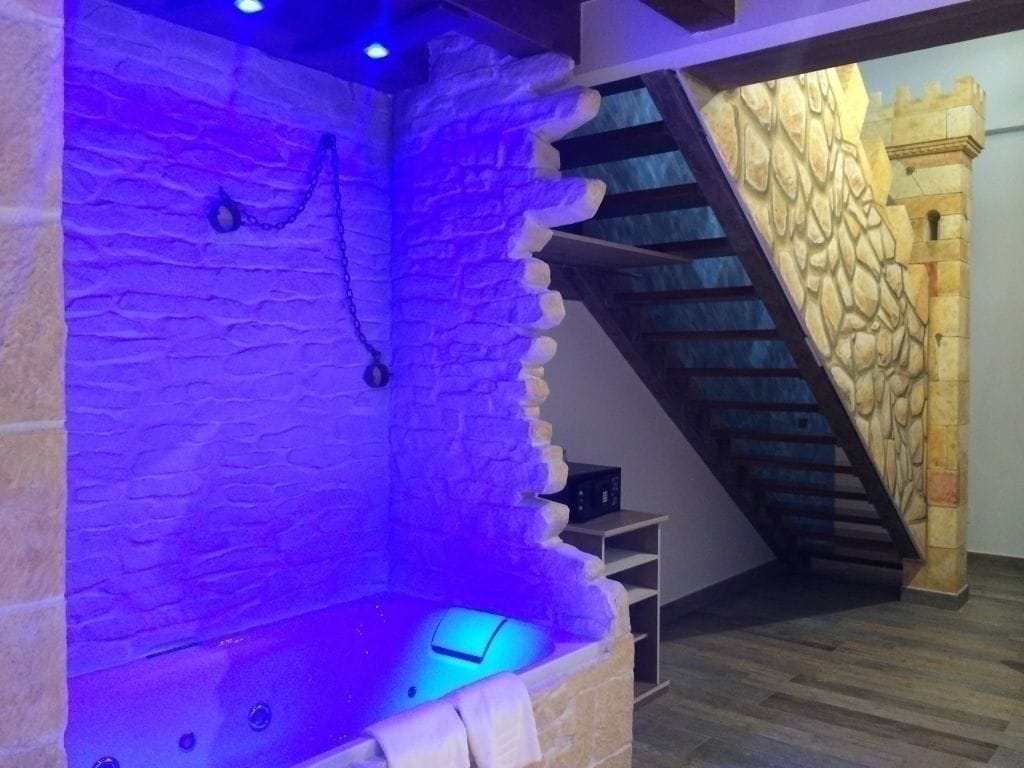 superior suite (duplex) | deep-soaking bathtub