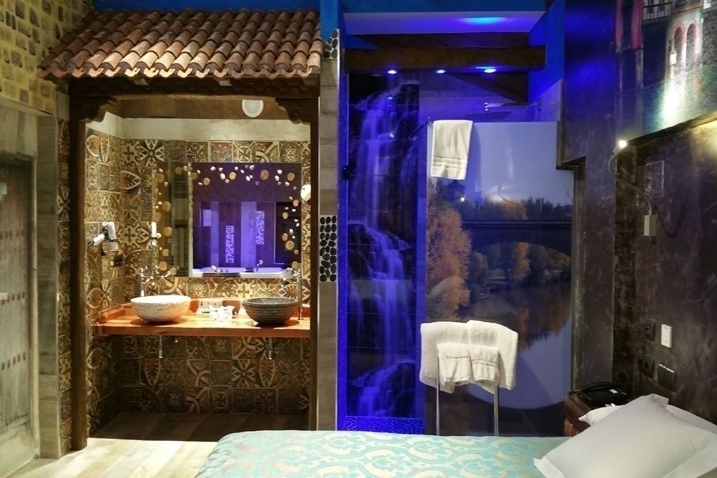 Suite | Cadar kapas Mesir, bar mini, peti besi dalam bilik 