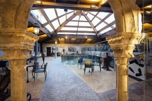 Bar (on property) - La Casona de la Vid (La Vid y Barrios)