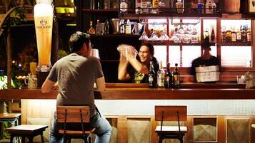 Bar (in der Unterkunft)