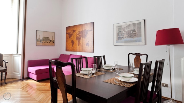 Apartment (1 Bedroom) | Interior