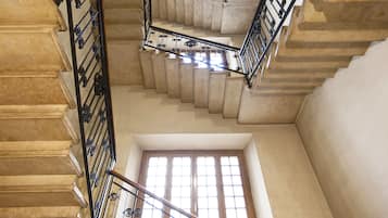 EntrĂ©e de lâhĂ©bergement