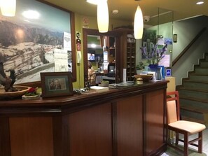 Lobby - Gran Hotel Rural Cela (Belmonte de Miranda)