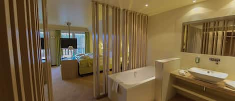 Studio | Room amenity