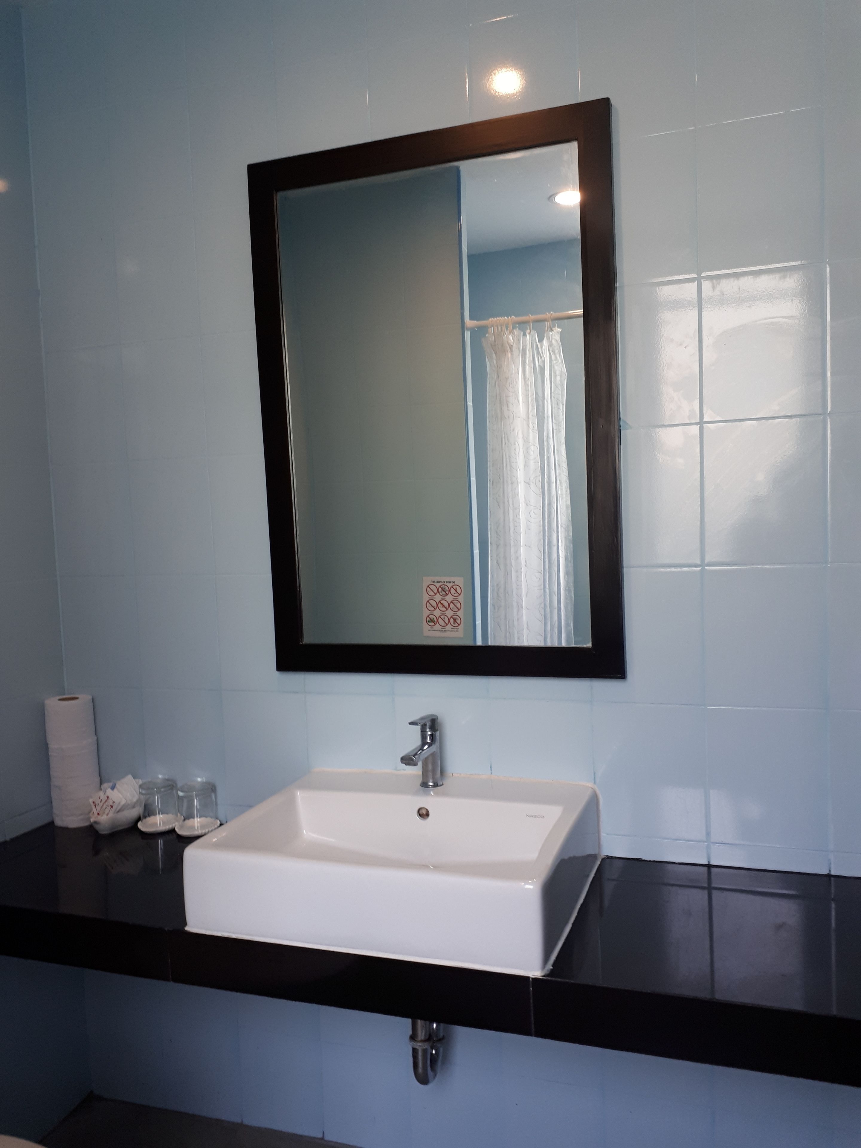 family room, garden view | bathroom | shower, free toiletries, hair dryer, slippers