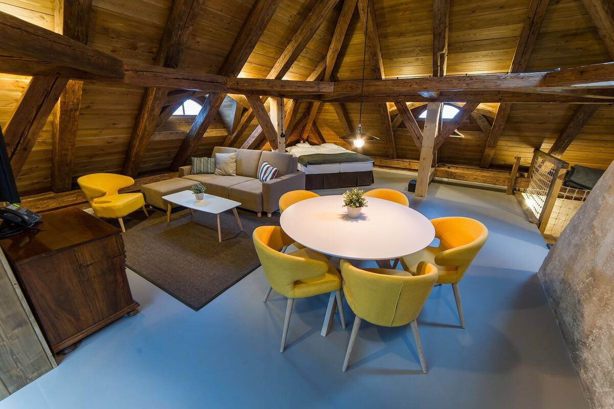 Comfort-Apartment (7 Adults, Duplex)