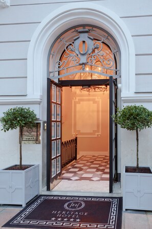 Overnatningsstedets indgangsparti