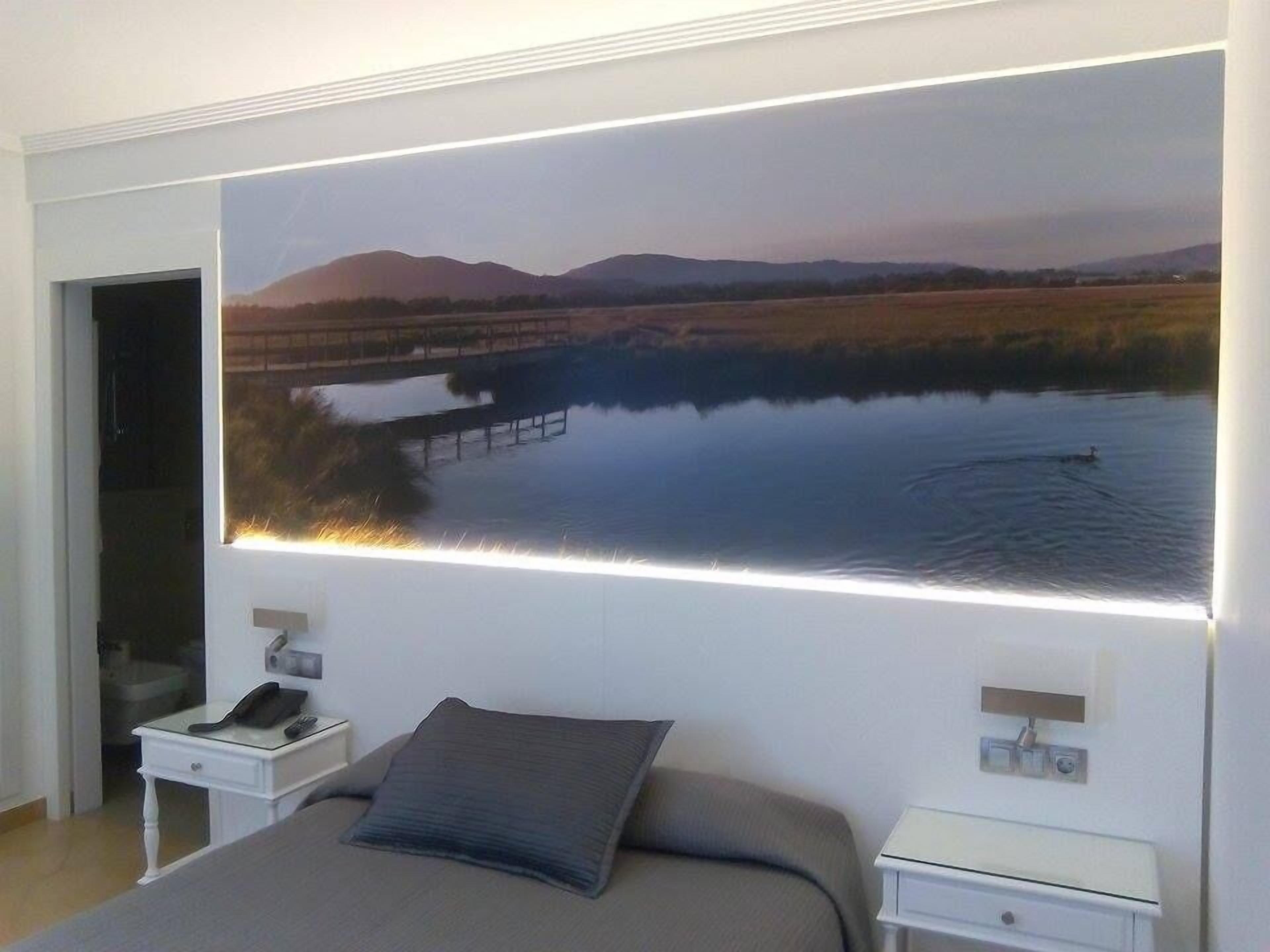 double room single use | desk, blackout curtains, free cots/infant beds, rollaway beds