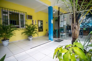 Property entrance - Pousada Salvatore (Arraial do Cabo)